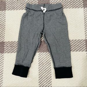 💙 3/$7 Bundle 💙 12 month striped pants